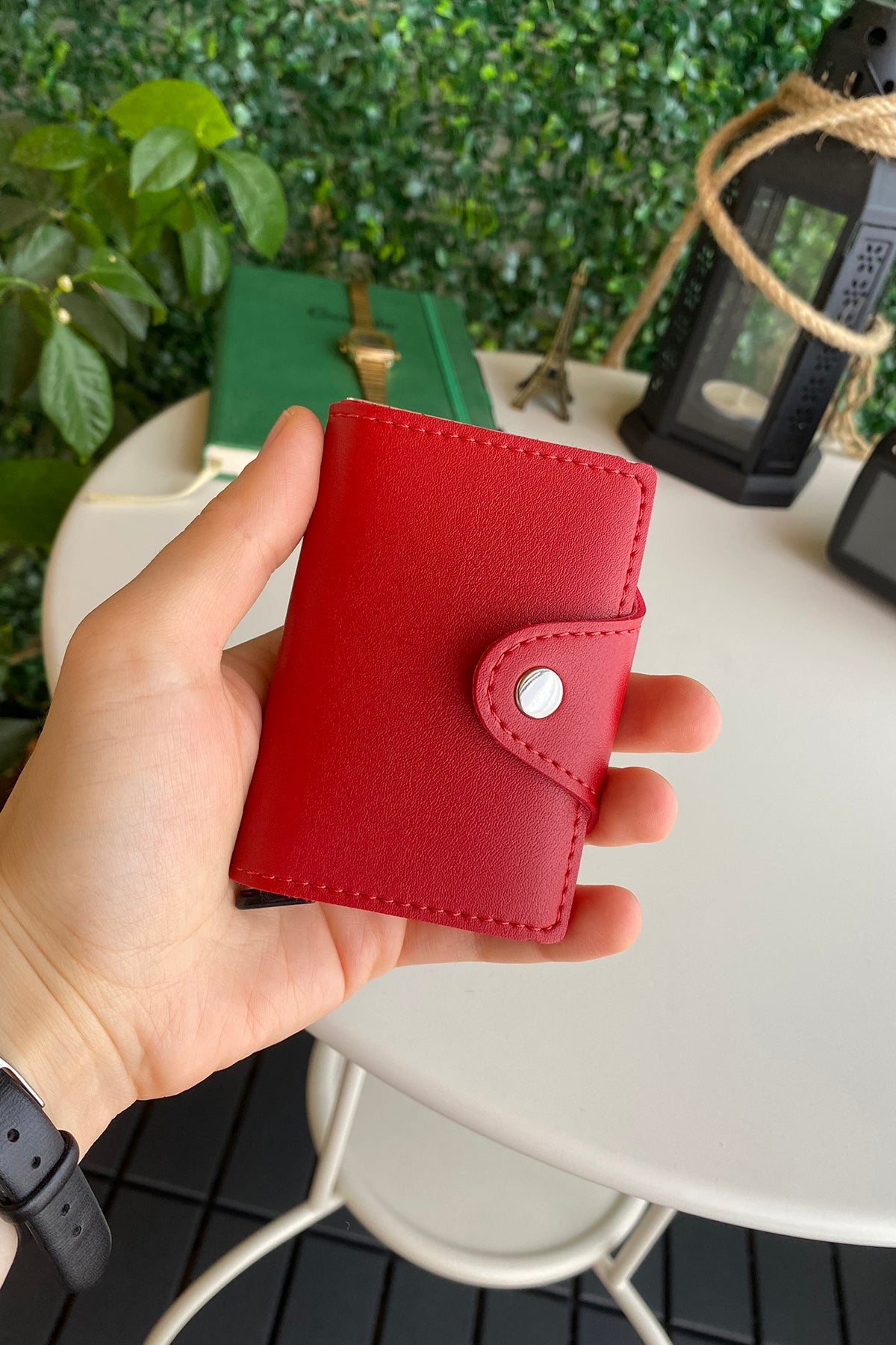 Konk - Vegan Leather RFID Protection Pop-op Cardholder