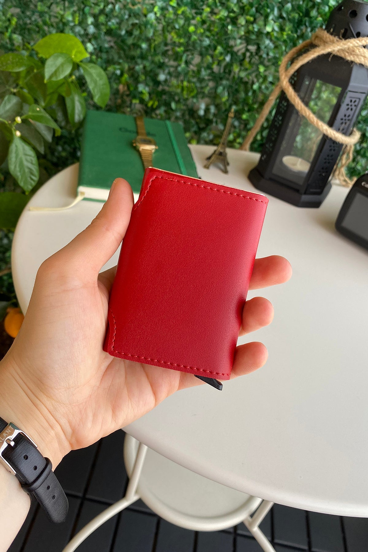 Konk - Vegan Leather RFID Protection Pop-op Cardholder