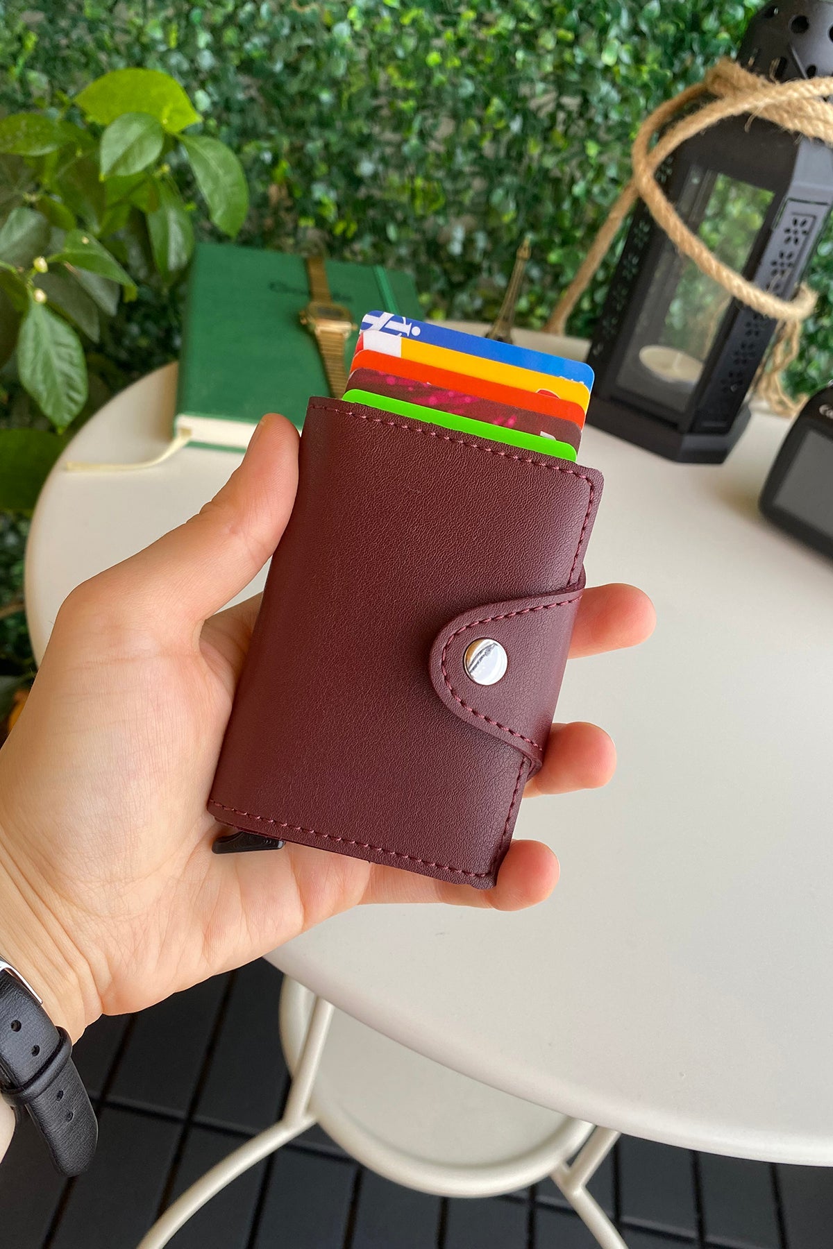 Konk - Vegan Leather RFID Protection Pop-op Cardholder