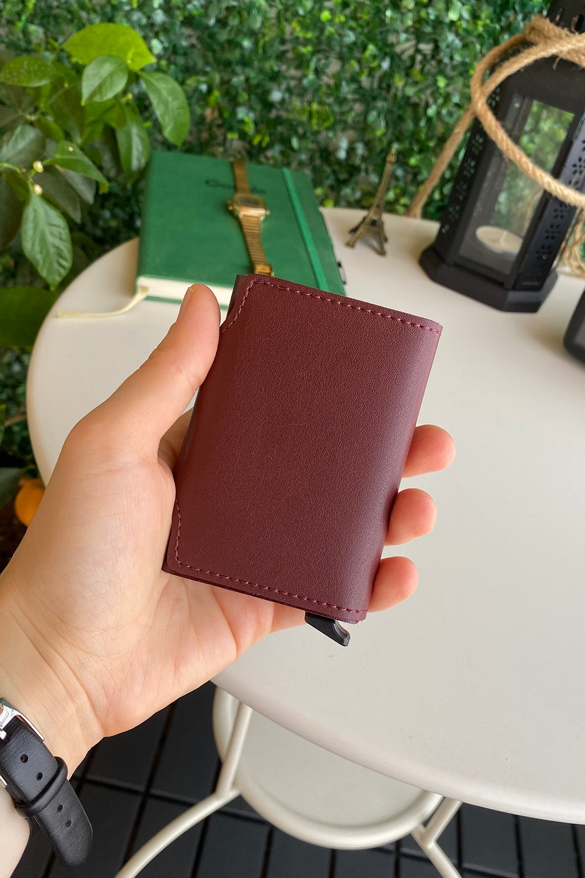 Konk - Vegan Leather RFID Protection Pop-op Cardholder