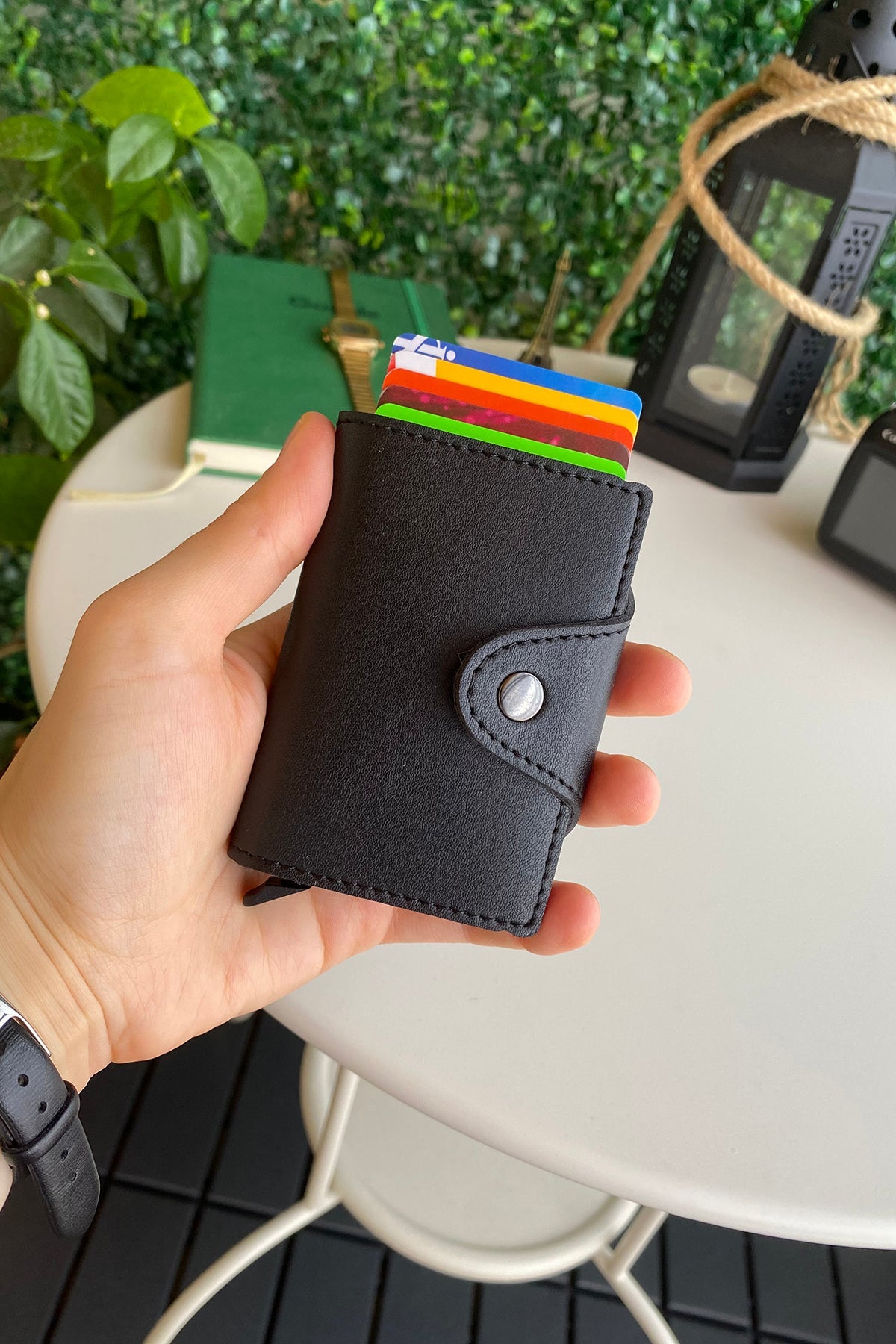 Konk - Vegan Leather RFID Protection Pop-op Cardholder