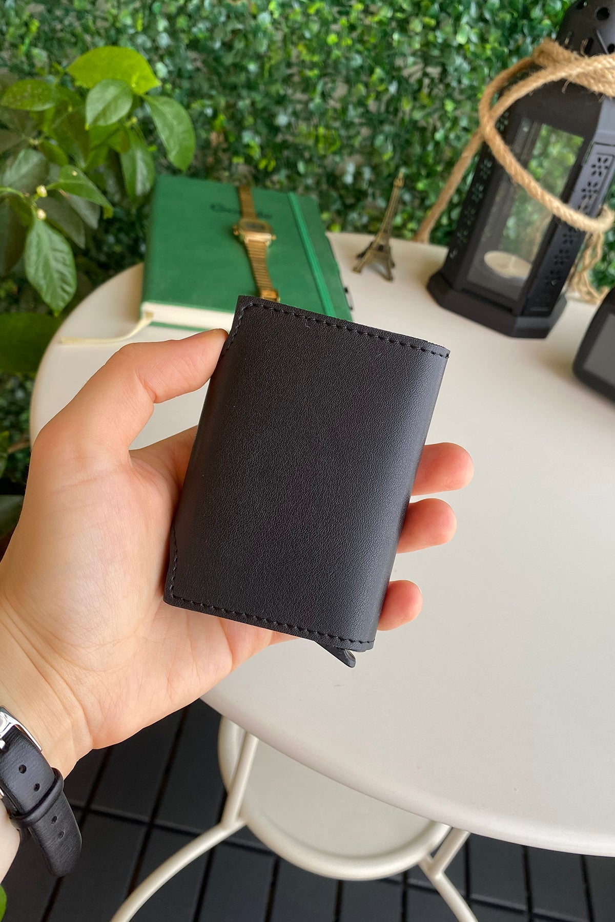 Konk - Vegan Leather RFID Protection Pop-op Cardholder