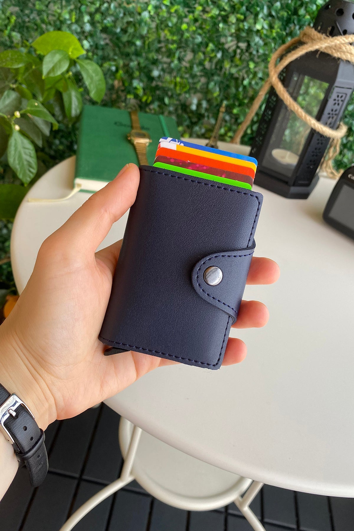 Konk - Vegan Leather RFID Protection Pop-op Cardholder