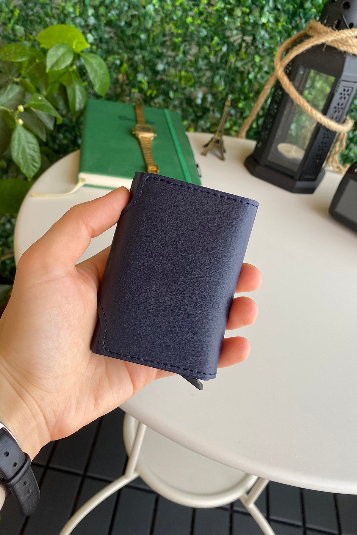 Konk - Vegan Leather RFID Protection Pop-op Cardholder