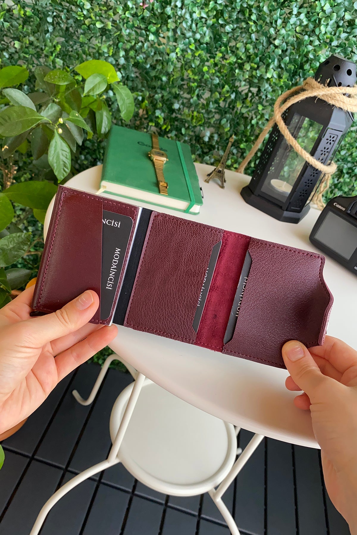 Konk - Vegan Leather RFID Protection Pop-op Cardholder