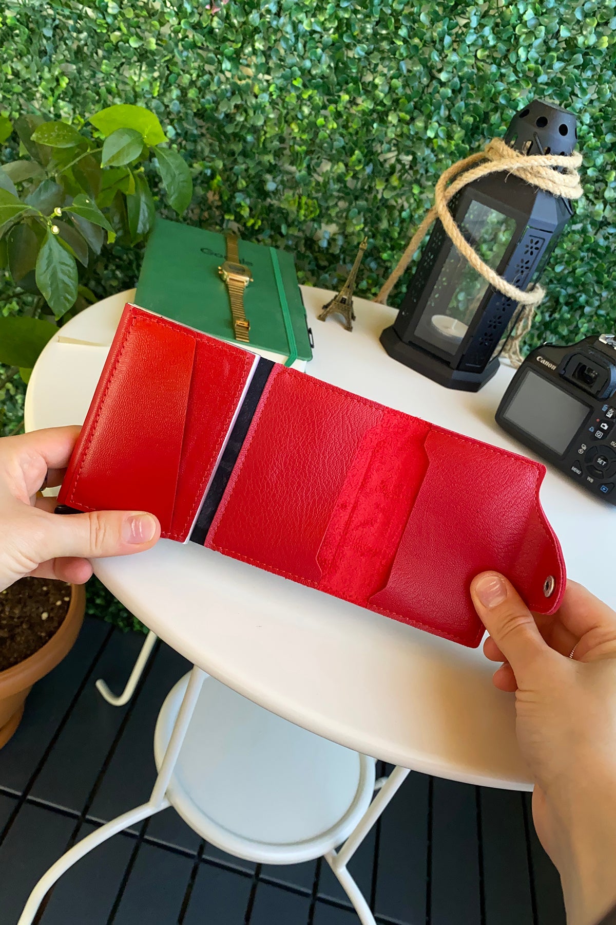 Konk - Vegan Leather RFID Protection Pop-op Cardholder