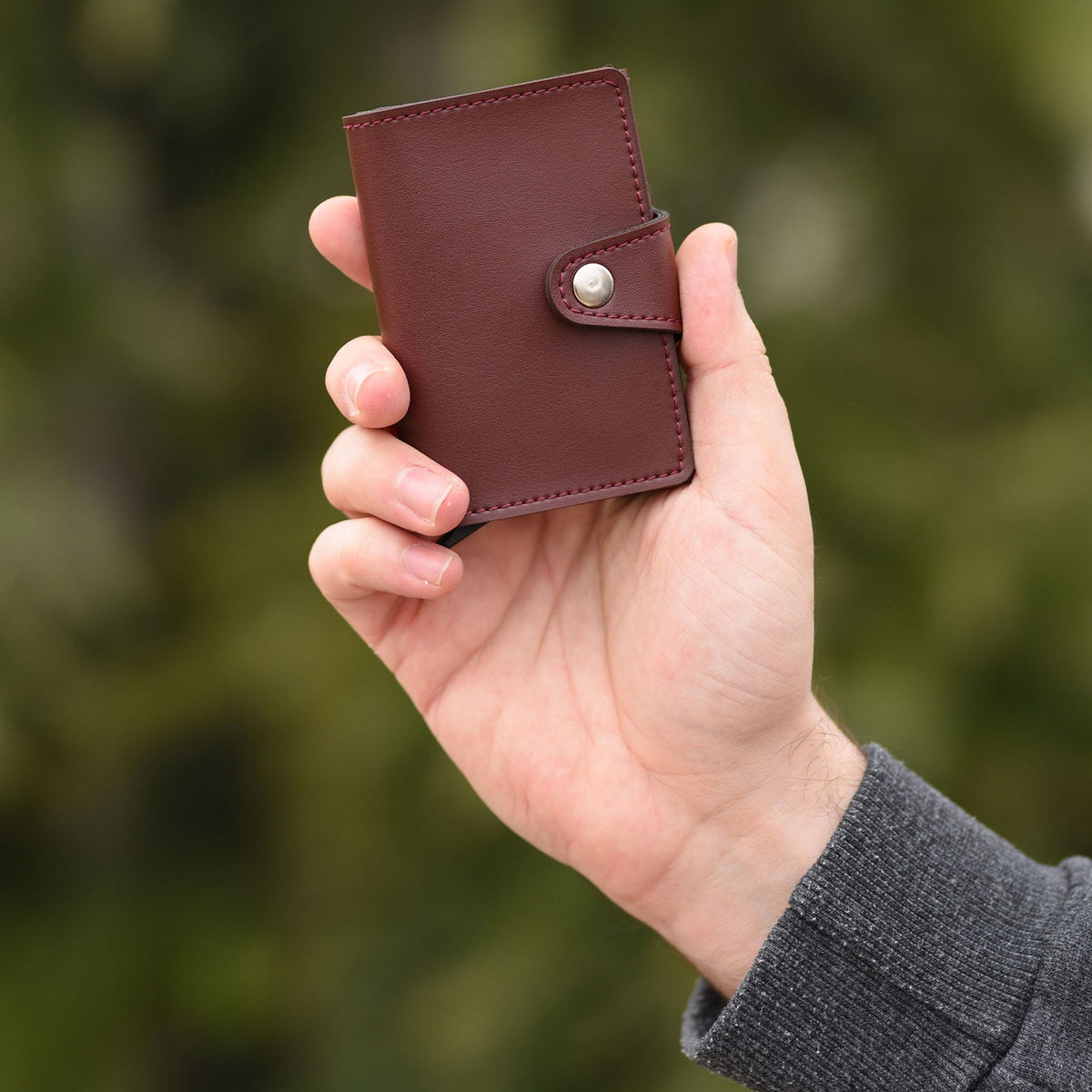 Konk - Vegan Leather RFID Protection Pop-op Cardholder